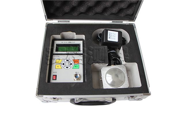 5c302ae6307eb.jpg 踏板力計(jì)裝箱0.jpg